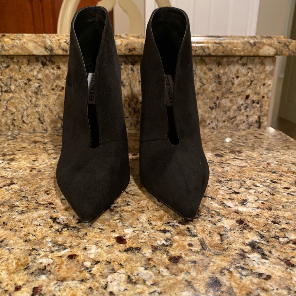 Steve Madden bootie